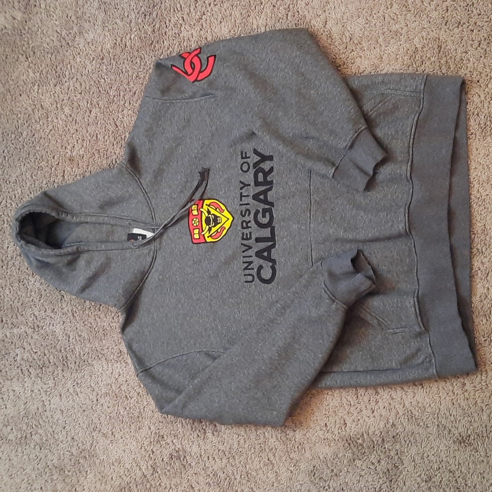Heavyweight University of Calgary Hoodie